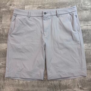 Johnnie-O Prep Performance Country Club Gray Shorts Mens Sz. 36